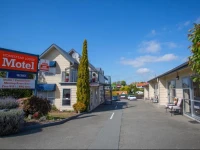 Homestead Lodge Motel 
