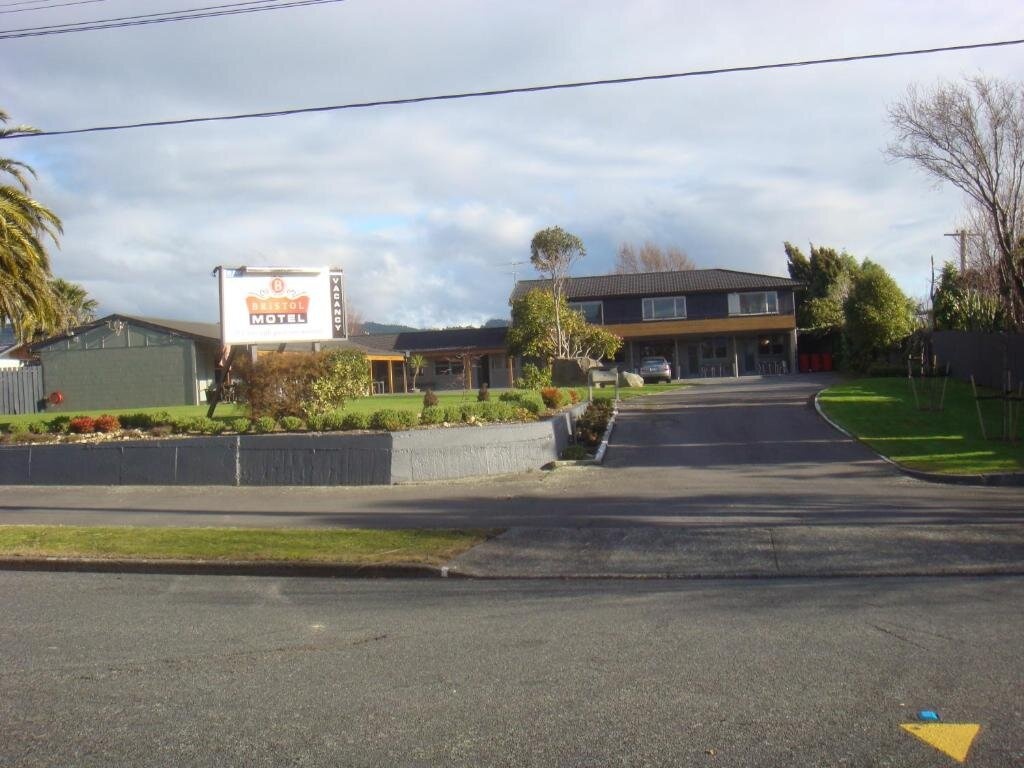 Bristol Motel 