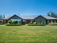 Wanaka Berry Farm and B&B 