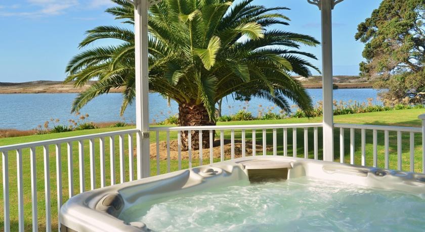 Bream Bay Lodge Waipu Cove 
