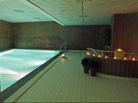 Thon Hotel Г…lesund 