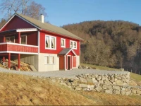 Holiday home Matre Baugevegen 