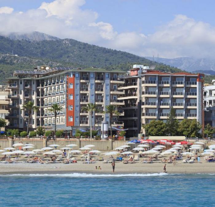 Monart City  4*