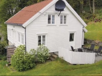 Holiday home Farsund Farbrot 