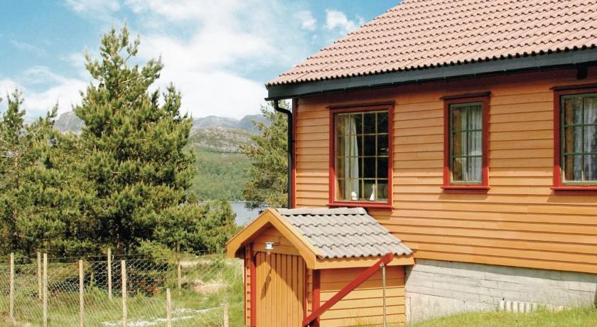 Holiday home Dirdal GiljastГёlen 
