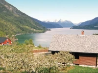 Holiday home Vallavik DjГёnno II 