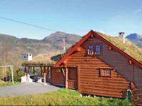 Holiday home Eikelandsosen Ragnhildstveit III 