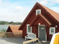 Four-Bedroom Holiday home in UrangsvГҐg 