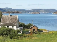 Six-Bedroom Holiday home in Fister 