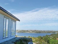 Holiday Home Fitjar with a Fireplace 05 
