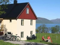 Three-Bedroom Holiday home in AlsvГҐg 