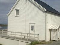 Fishing house 