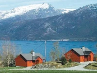 Holiday home VaraldsГёy Gjuvsland 