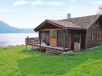 Three-Bedroom Holiday home in Nordfjordeid 2 