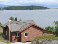 Four-Bedroom Holiday home in Nedstrand 4 
