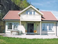 Holiday home Spangereid Lussevika III 