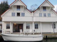 Holiday home Bakkasund 53 