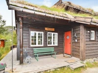 Three-Bedroom Holiday home in Hovden 1 