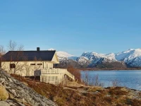 Three-Bedroom Holiday home in Laukvik 2 