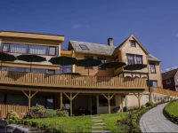 Lavik Fjord Hotel 