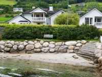 Two-Bedroom Holiday home in Leikanger 