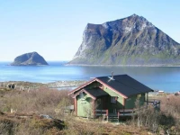 Two-Bedroom Holiday home in Leknes 2 