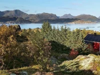 Two-Bedroom Holiday home in Leknes 5 