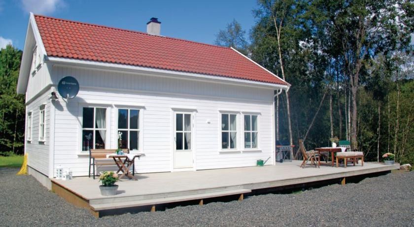Holiday home Lyngdal Dragedalen 
