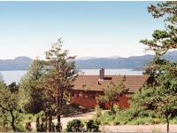 Holiday home Rosendal Lyngstrandvegen III 