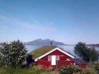 Three-Bedroom Holiday home in KjerringГёy 