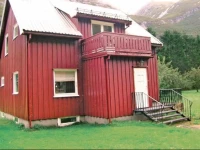 Holiday home GjГёra Heimtun 