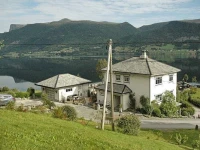Five-Bedroom Holiday home in Syvde 