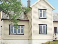 Holiday home TjeldstГё StГёlsnesvegen 