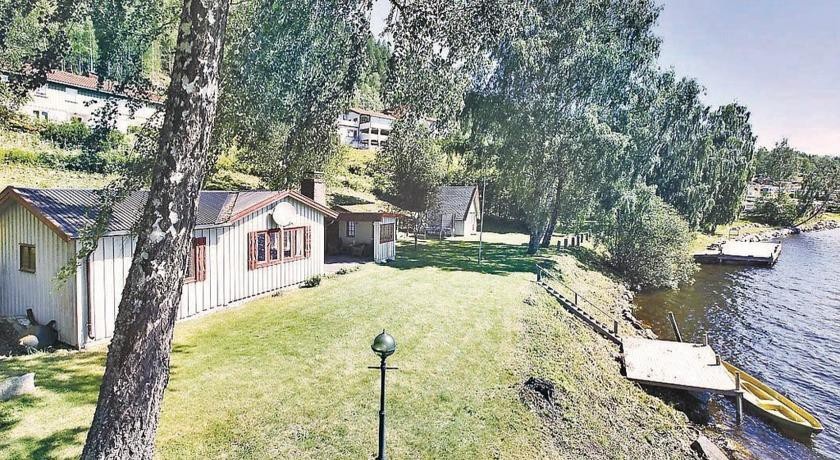 Holiday home Noresund KrГёderfjorden Slevika 