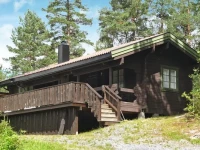 Three-Bedroom Holiday home in VatnestrГёm 