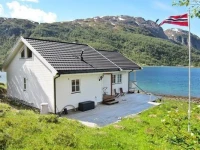 Four-Bedroom Holiday home in Г?ksfjord 
