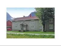 Holiday home Eresfjord Jovollstua 