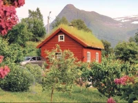 Holiday home Skei I JГёlster KjГёsnes 