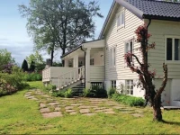 Holiday home Skodje Bamsebu 
