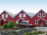 Four-Bedroom Holiday home in SГёrbГёvГҐg 2 