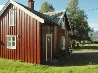 Two-Bedroom Holiday home in Tresfjord 