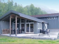 Holiday home Stryn BГёanedsГ¦tra 