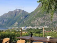 TrГ¦dal Hotel 