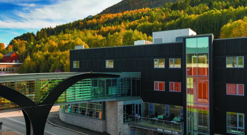 Thon Hotel VГҐrsГёg 