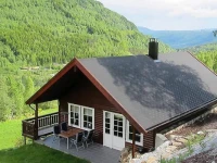 Three-Bedroom Holiday home in Sogndal 1 