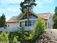 Four-Bedroom Holiday home in Tvedestrand 