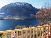 Ten-Bedroom Holiday home Fister with Sea View 02 