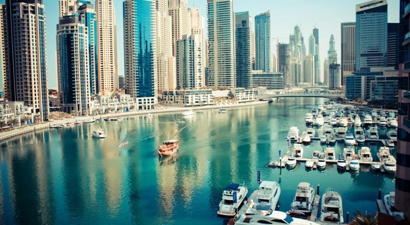 Wider View - Marina Promenade-Beauport 
