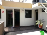 Hostal La Familia 