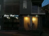 Julias Hotel 